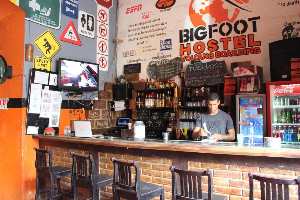 Bigfoot Hostel León Extérieur photo