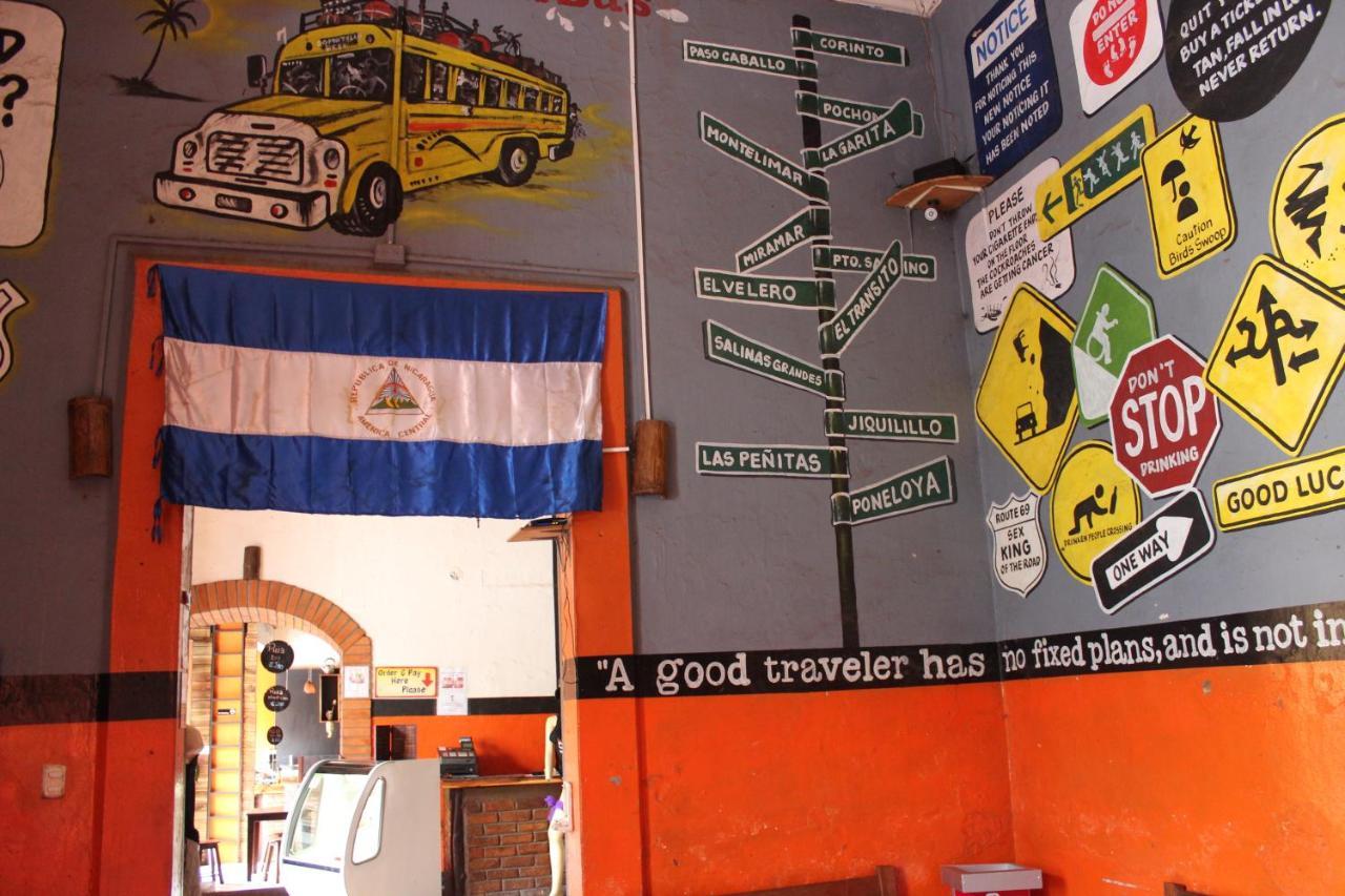 Bigfoot Hostel León Extérieur photo